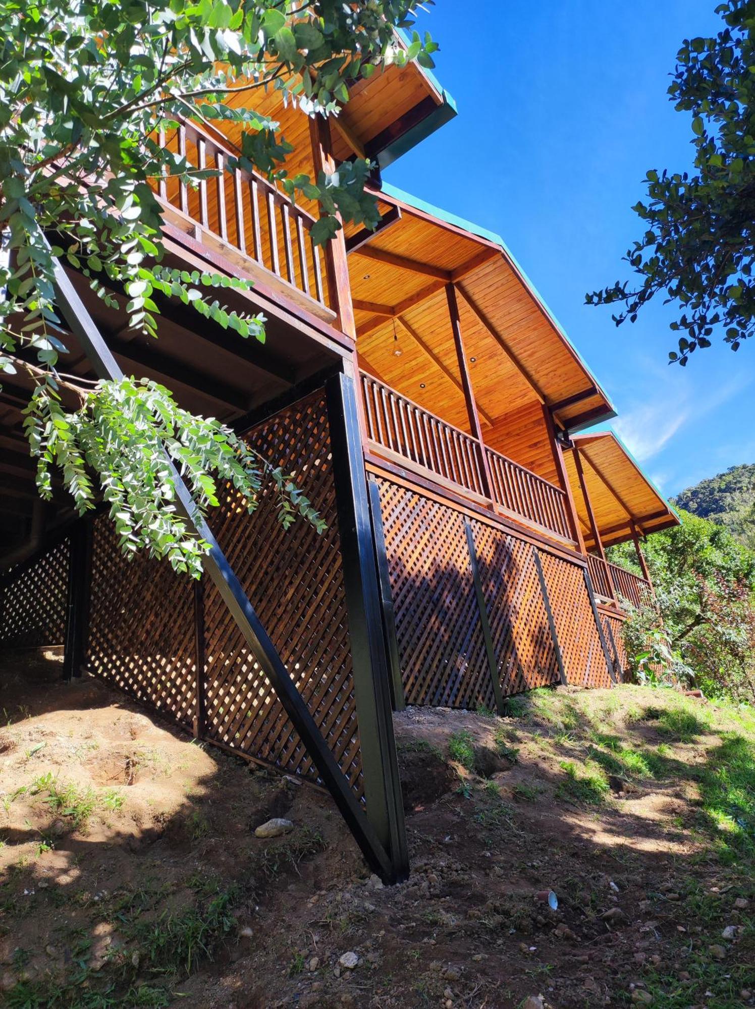 Cabinas El Quetzal San Gerardo de Dota Exterior foto